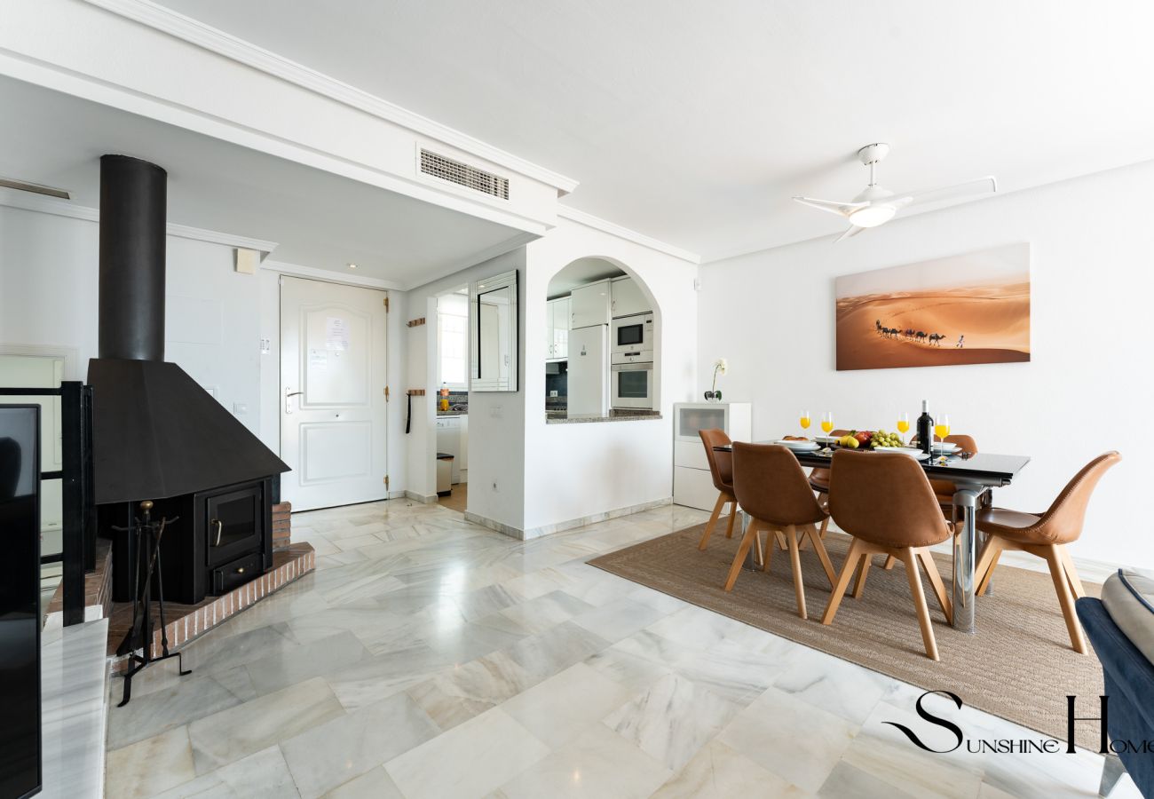 Casa adosada en Benalmádena - Beautiful views family townhouse steps from the BEACH