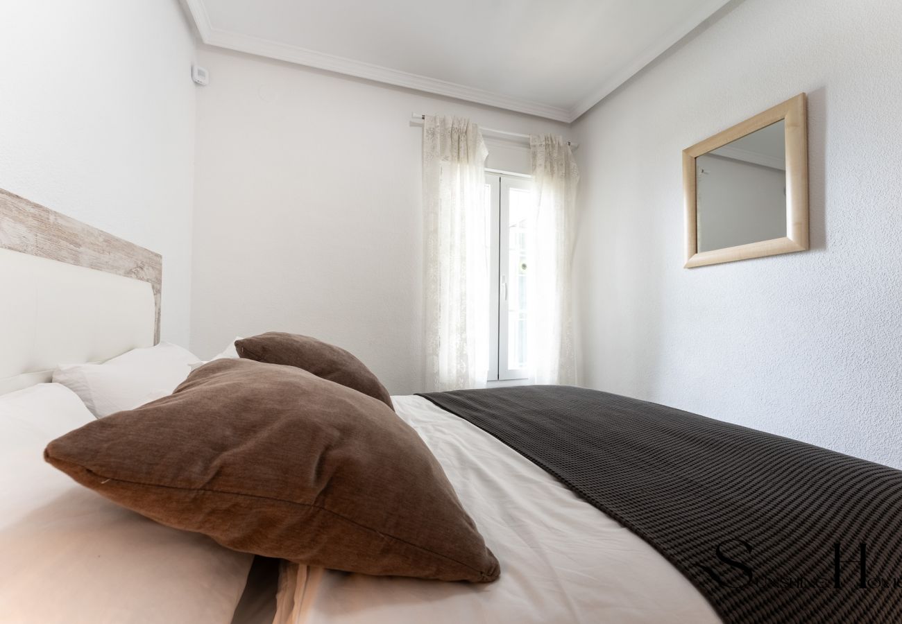 Casa adosada en Benalmádena - Beautiful views family townhouse steps from the BEACH