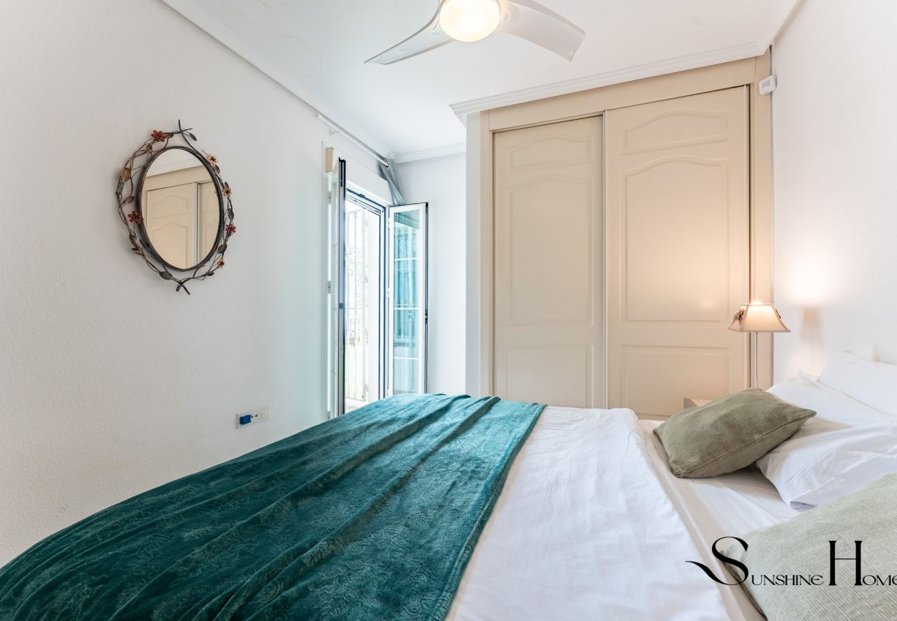 Casa adosada en Benalmádena - Beautiful views family townhouse steps from the BEACH