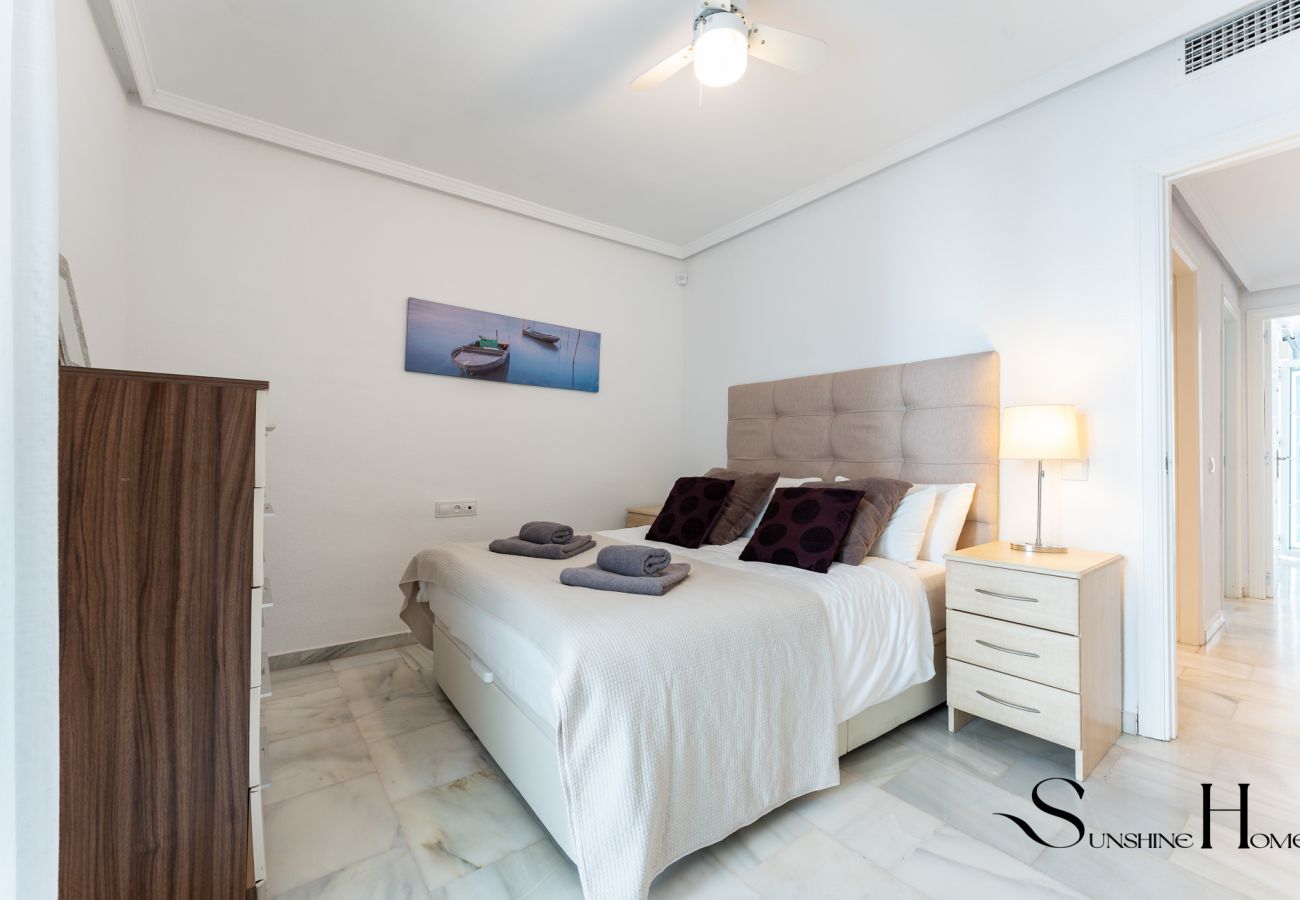 Casa adosada en Benalmádena - Beautiful views family townhouse steps from the BEACH