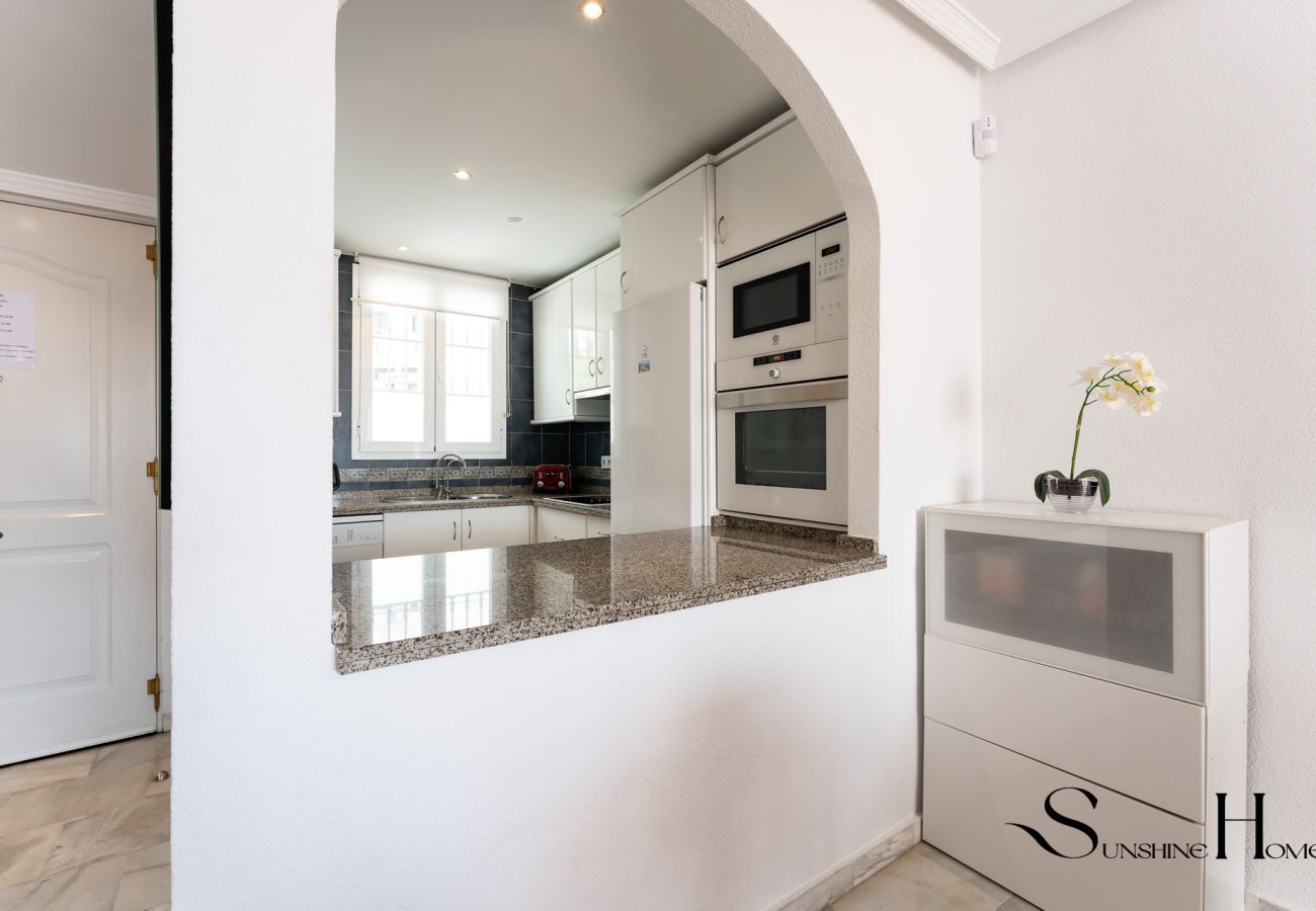 Casa adosada en Benalmádena - Beautiful views family townhouse steps from the BEACH