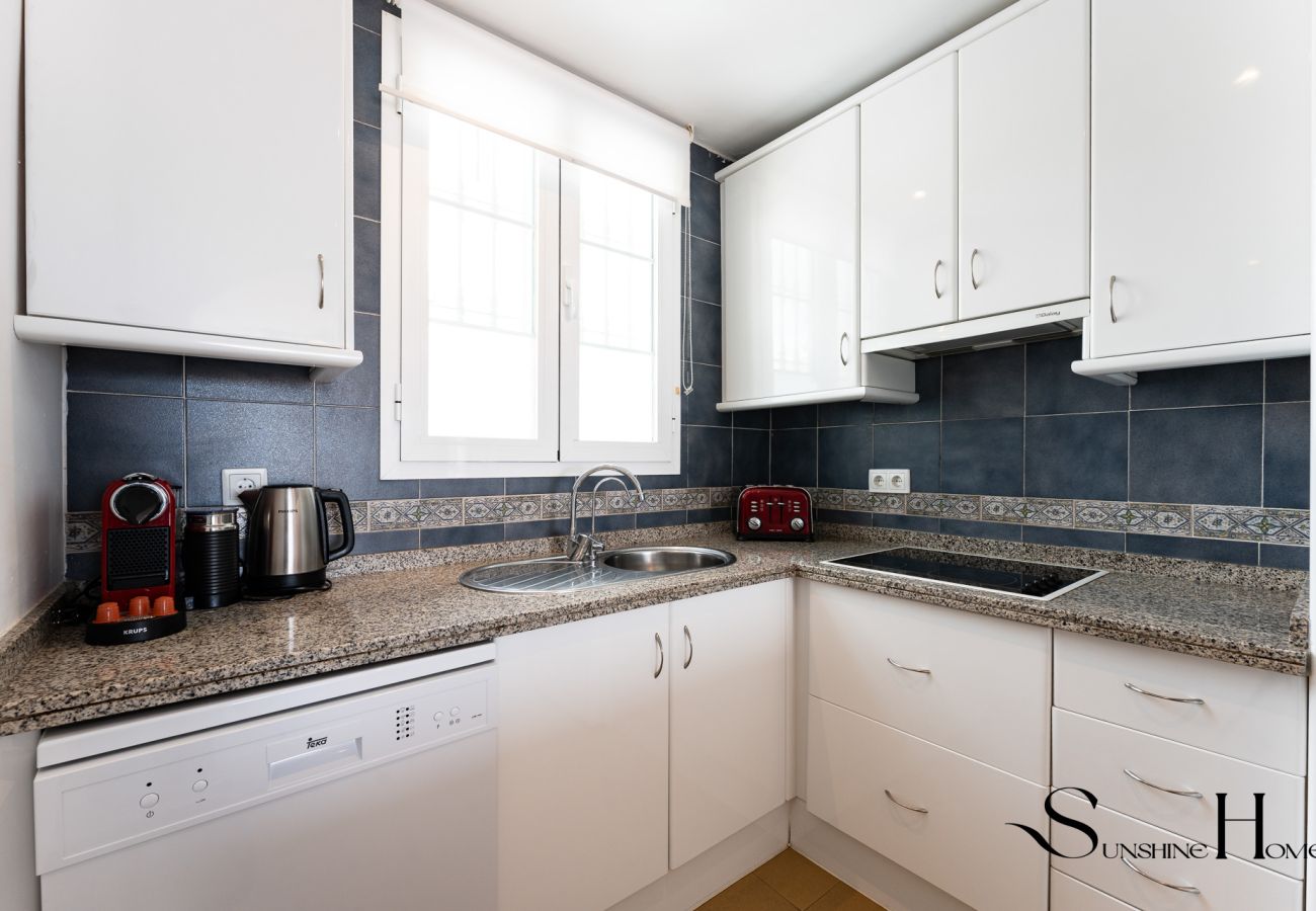 Casa adosada en Benalmádena - Beautiful views family townhouse steps from the BEACH