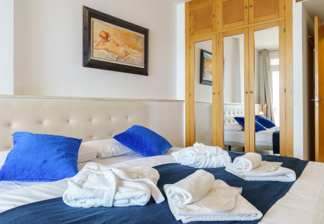 Apartamento en Torremolinos - Fantastic Views > On the Beach > Best Location ! Apartamento en Torremolinos - Fantastic Views > On the Beach > Best Location !