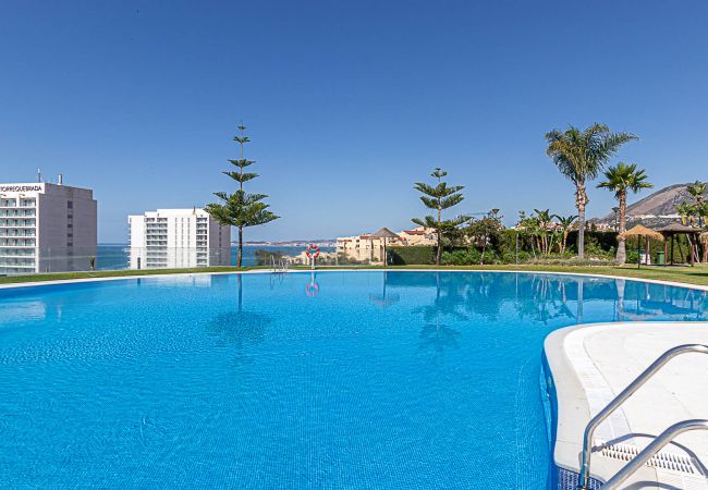 Apartamento en Benalmádena - Stunning sea and mountains views close to the beach !