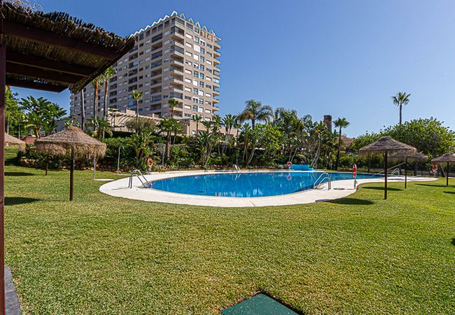 Apartamento en Benalmádena - Stunning sea and mountains views close to the beach ! Apartamento en Benalmádena - Stunning sea and mountains views close to the beach !