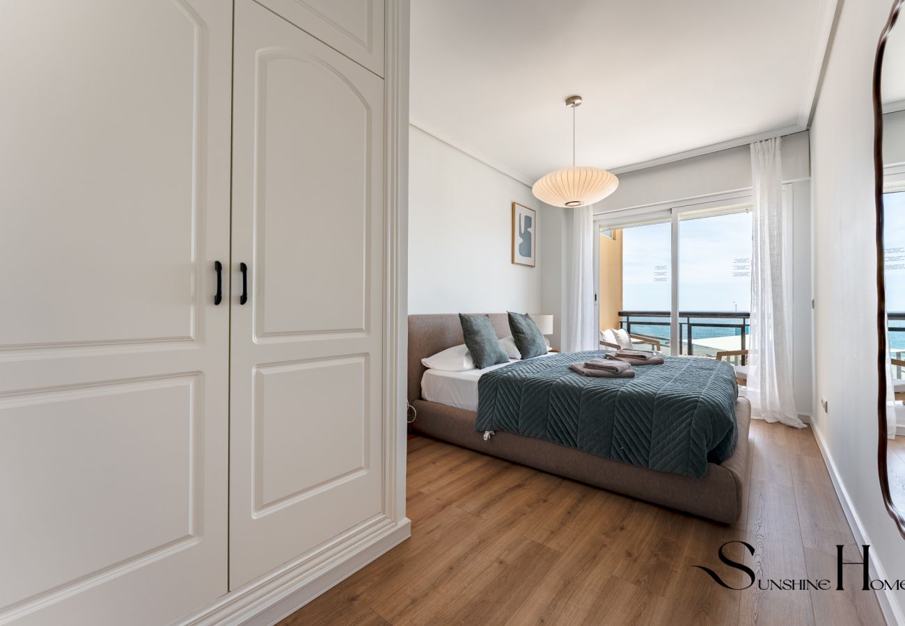 Apartamento en Fuengirola - Excelente ubicación frente al mar, 3 dormitorios con terraza REF044