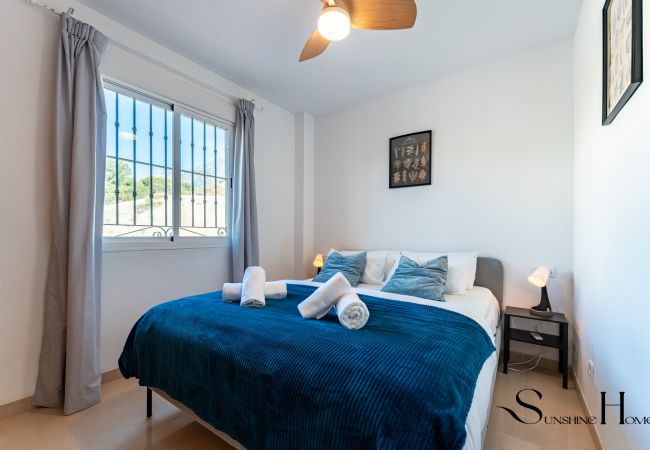 Apartamento en Benalmádena - Beachside Retreat with Private Terrace and sea views Apartamento en Benalmádena - Beachside Retreat with Private Terrace and sea views