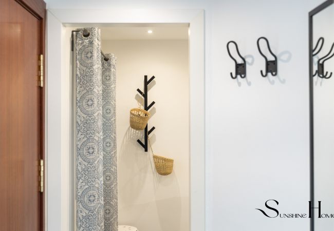 Apartamento en Torremolinos - Stylish Seaview Terrace Retreat Apartamento en Torremolinos - Stylish Seaview Terrace Retreat