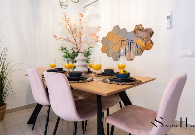 Casa adosada en Benalmádena - 3Bd townhouse Jacuzzi , Sea view , pool , private garage  Casa adosada en Benalmádena - 3Bd townhouse Jacuzzi , Sea view , pool , private garage