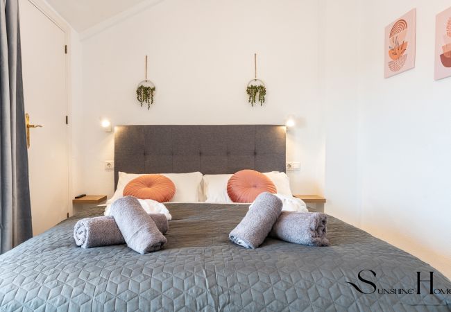 Casa adosada en Benalmádena - 3Bd townhouse Jacuzzi , Sea view , pool , private garage  Casa adosada en Benalmádena - 3Bd townhouse Jacuzzi , Sea view , pool , private garage