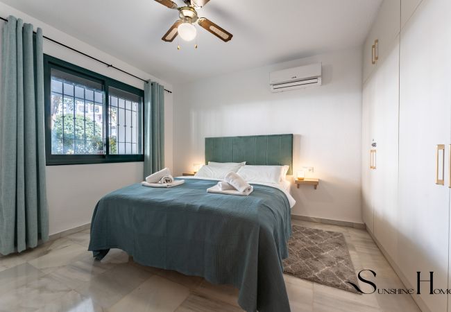 Apartamento en Benalmádena - Poolside  2 bedroom apartment sunny retreat  Apartamento en Benalmádena - Poolside  2 bedroom apartment sunny retreat