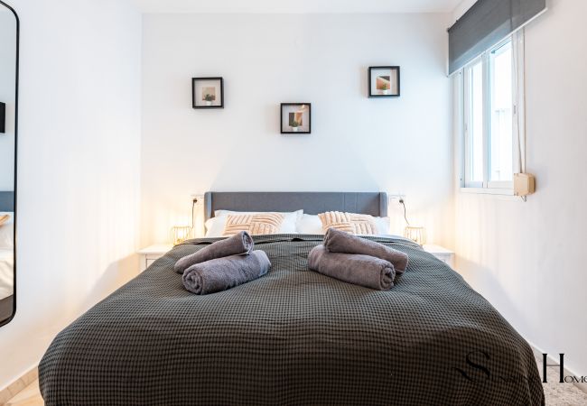 Apartamento en Fuengirola - Central Seaside Lux:1min away to beach & Terrace Apartamento en Fuengirola - Central Seaside Lux:1min away to beach & Terrace