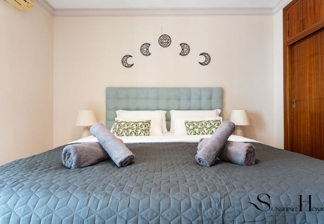 Apartamento en Fuengirola - Perfect Location 3 Bedrooms 2 bath, Parking, Pool Apartamento en Fuengirola - Perfect Location 3 Bedrooms 2 bath, Parking, Pool