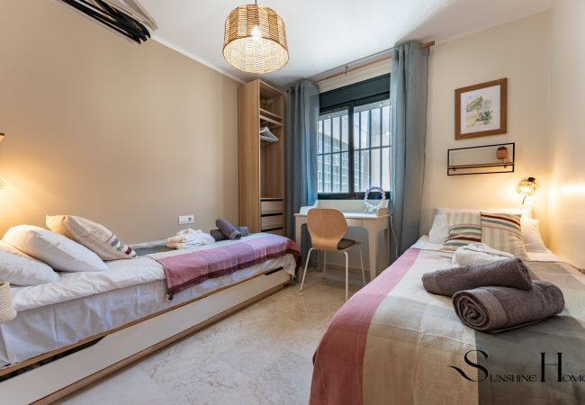 Apartamento en Fuengirola - Tranquil 2 Bed 2 Bath Retreat, Pool, Parking Apartamento en Fuengirola - Tranquil 2 Bed 2 Bath Retreat, Pool, Parking