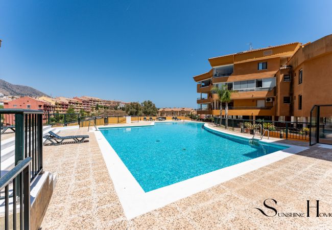 Apartamento en Fuengirola - Tranquil 2 Bed 2 Bath Retreat, Pool, Parking Apartamento en Fuengirola - Tranquil 2 Bed 2 Bath Retreat, Pool, Parking