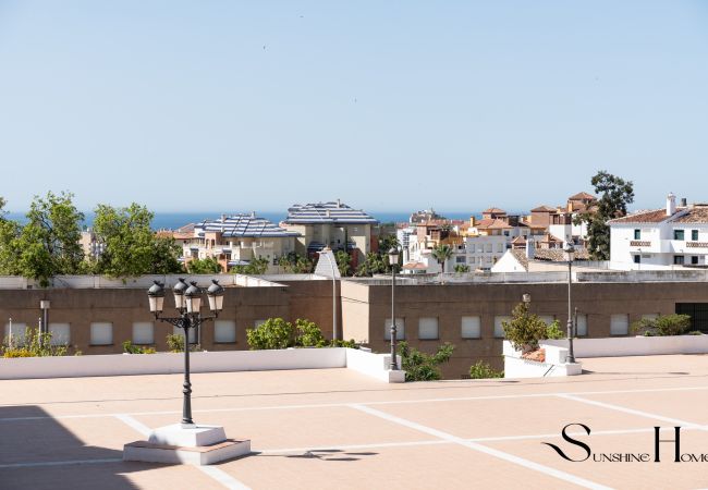 Apartamento en Benalmádena - Fancy 2BR Retreat: Pool, Parking, Wonderful Views Apartamento en Benalmádena - Fancy 2BR Retreat: Pool, Parking, Wonderful Views