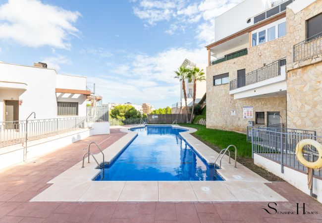 Casa adosada en Fuengirola - Luxury townhouse with rooftop Sauna & Jacuzzi Casa adosada en Fuengirola - Luxury townhouse with rooftop Sauna & Jacuzzi