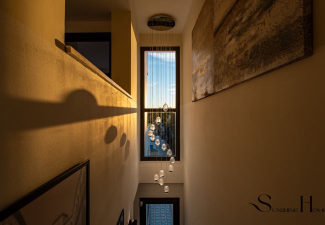 Casa adosada en Fuengirola - Luxury townhouse with rooftop Sauna & Jacuzzi Casa adosada en Fuengirola - Luxury townhouse with rooftop Sauna & Jacuzzi