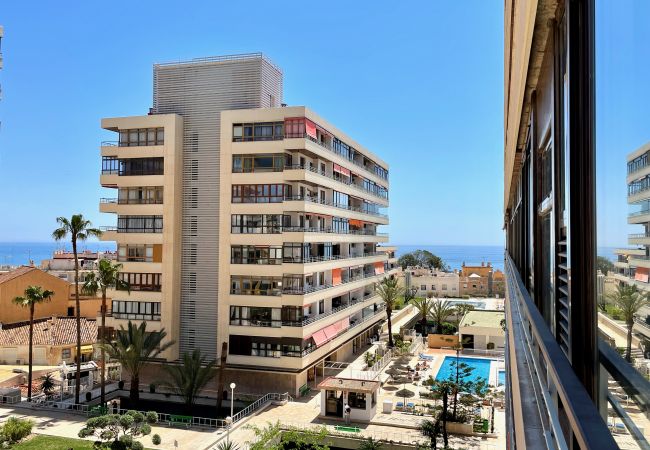 Apartamento en Torremolinos - Exquisite Central 2 Bedroom apt, Pool, Views Apartamento en Torremolinos - Exquisite Central 2 Bedroom apt, Pool, Views