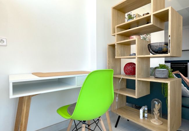 Apartamento en Torremolinos - Exquisite Central 2 Bedroom apt, Pool, Views Apartamento en Torremolinos - Exquisite Central 2 Bedroom apt, Pool, Views