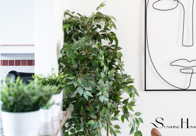 Apartamento en Benalmádena - Coastal 2BR Apartment, Parking, Pool Apartamento en Benalmádena - Coastal 2BR Apartment, Parking, Pool