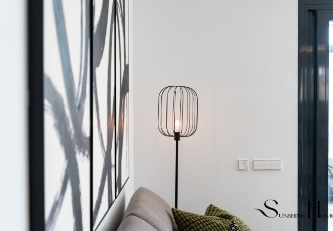 Apartamento en Fuengirola - Luxury Beach Escape, Pools, Gym & Sauna +Parking Apartamento en Fuengirola - Luxury Beach Escape, Pools, Gym & Sauna +Parking