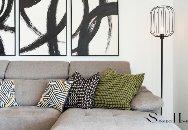 Apartamento en Fuengirola - Luxury Beach Escape, Pools, Gym & Sauna +Parking Apartamento en Fuengirola - Luxury Beach Escape, Pools, Gym & Sauna +Parking