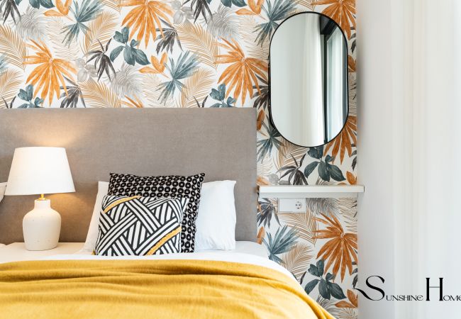 Apartamento en Fuengirola - Luxury Beach Escape, Pools, Gym & Sauna +Parking Apartamento en Fuengirola - Luxury Beach Escape, Pools, Gym & Sauna +Parking