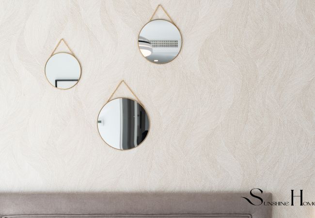 Apartamento en Fuengirola - Luxury Beach Escape, Pools, Gym & Sauna +Parking Apartamento en Fuengirola - Luxury Beach Escape, Pools, Gym & Sauna +Parking