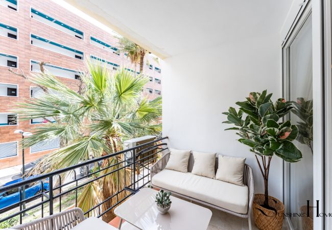 Apartamento en Torremolinos - Perfect Stylish Central 1 Bedroom Getaway Apartamento en Torremolinos - Perfect Stylish Central 1 Bedroom Getaway