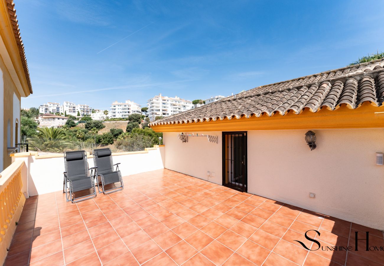Casa adosada en Mijas Costa - Peaceful Lux, 3 Bed townhouse 10 min to the Beach