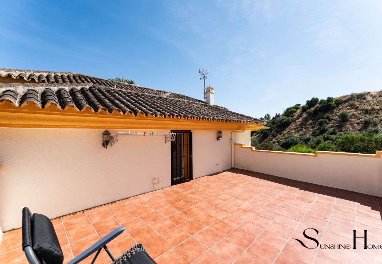 Casa adosada en Mijas Costa - Peaceful Lux, 3 Bed townhouse 10 min to the Beach