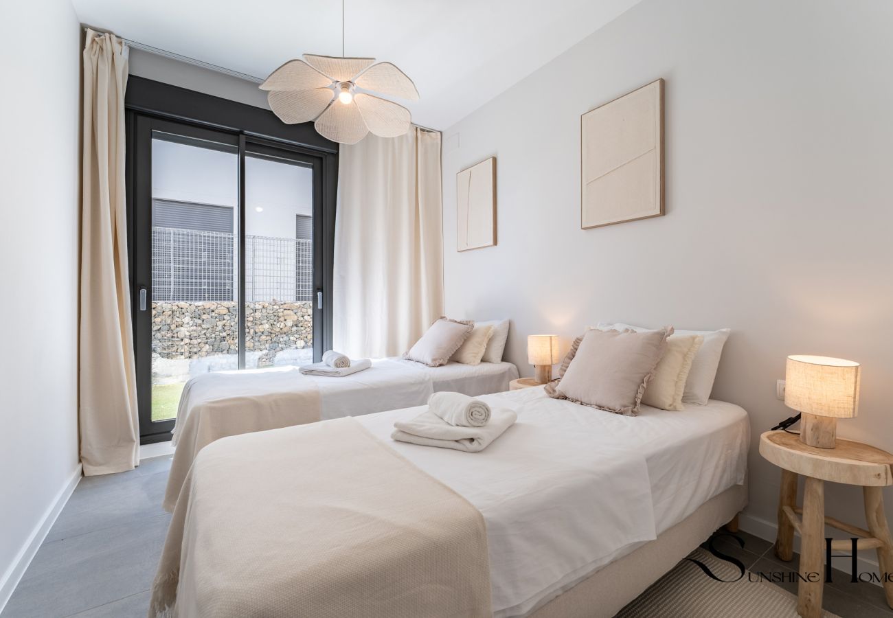 Casa adosada en Mijas - Luxury 3-Bed Mijas Villa – Sea View, Pool & Jacuzzi