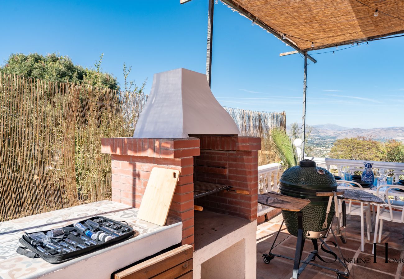 Villa en Alhaurín el Grande - Heated pool & spa villa in the mountains