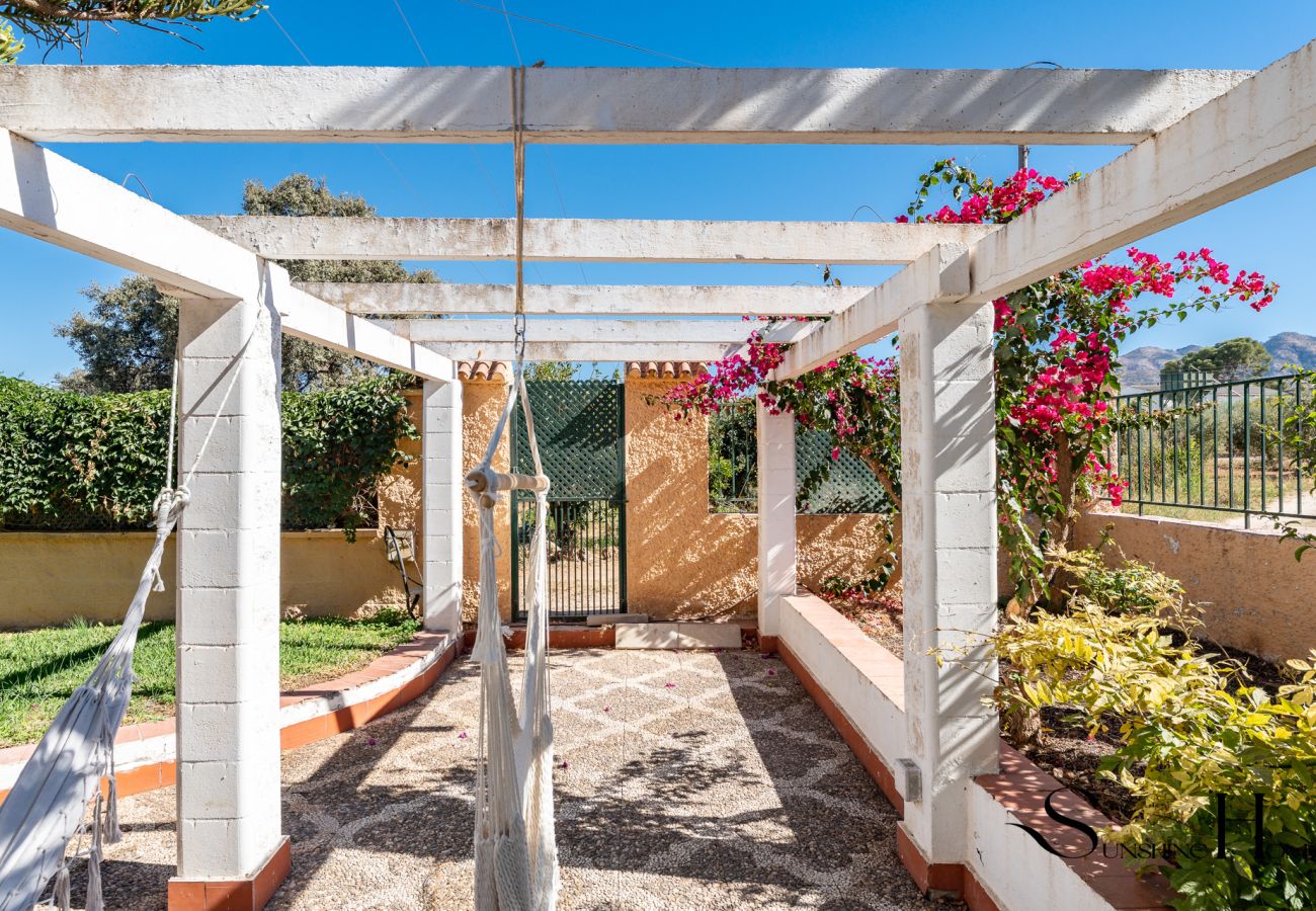 Villa en Alhaurín el Grande - Heated pool & spa villa in the mountains