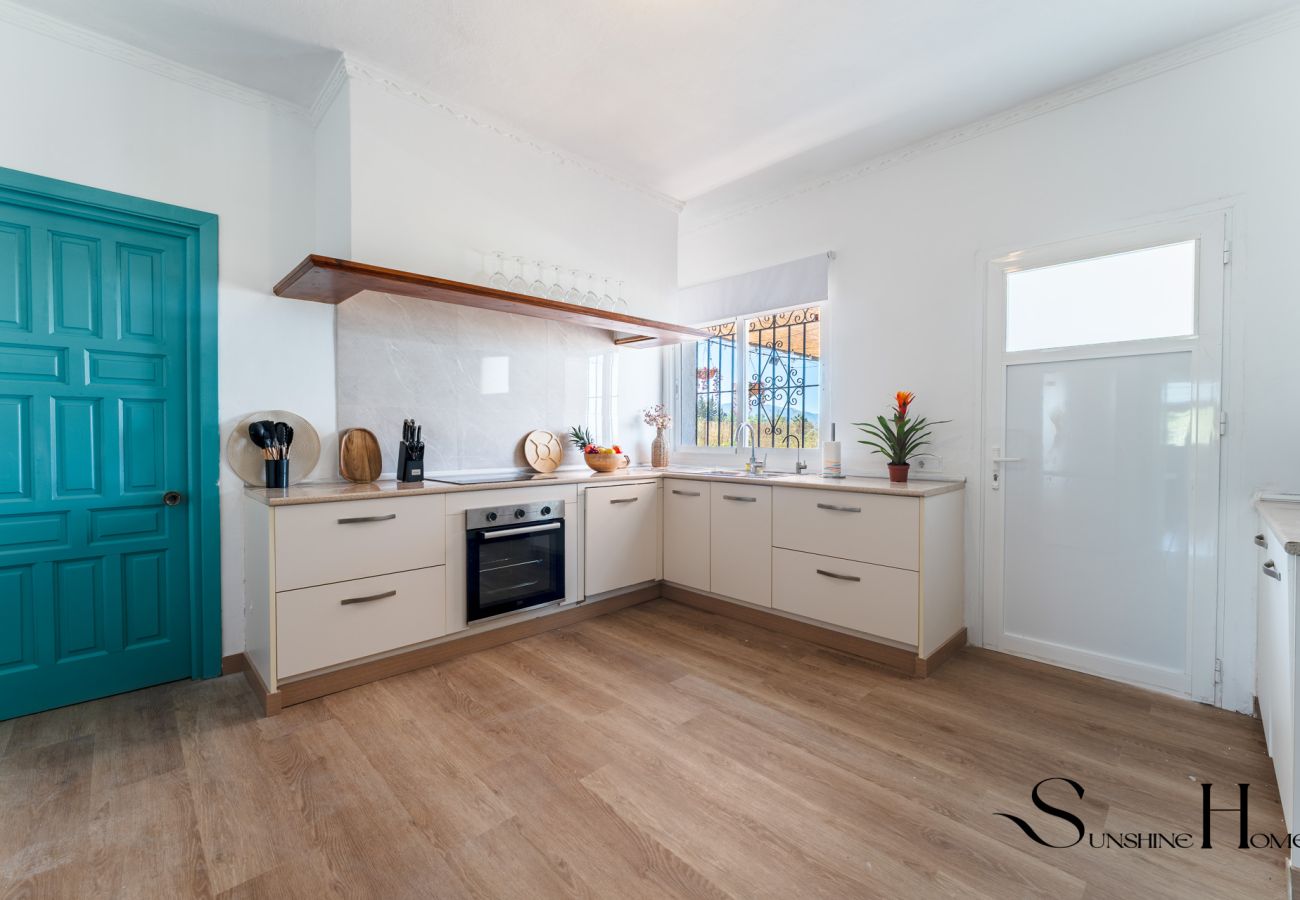 Villa en Alhaurín el Grande - Heated pool & spa villa in the mountains