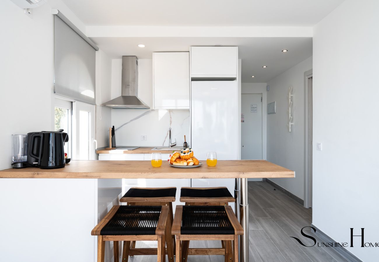 Apartamento en Torremolinos - Felicidad frente a la playa de Álamos - Retiro con vistas al mar REF049