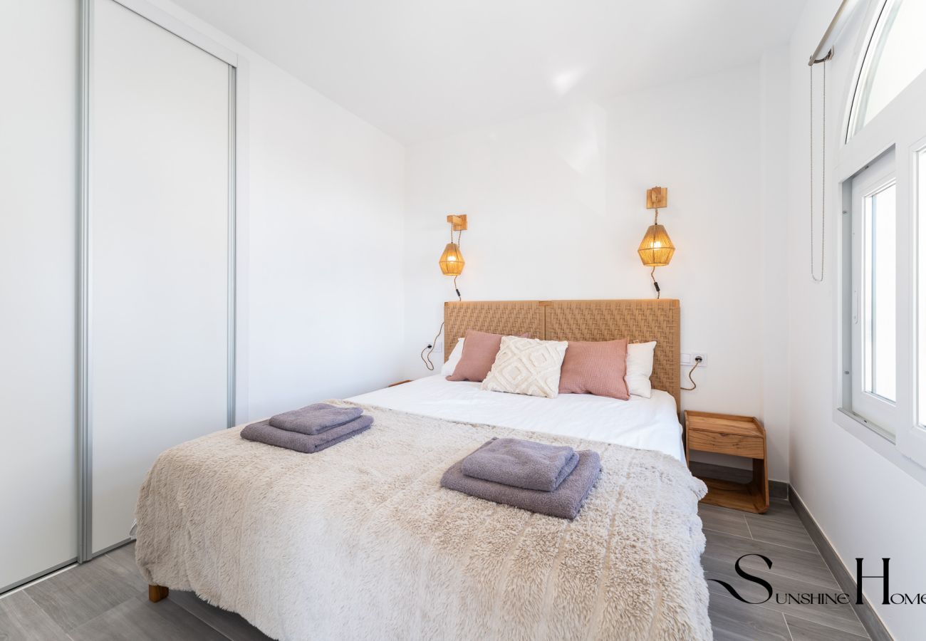 Apartamento en Torremolinos - Felicidad frente a la playa de Álamos - Retiro con vistas al mar REF049