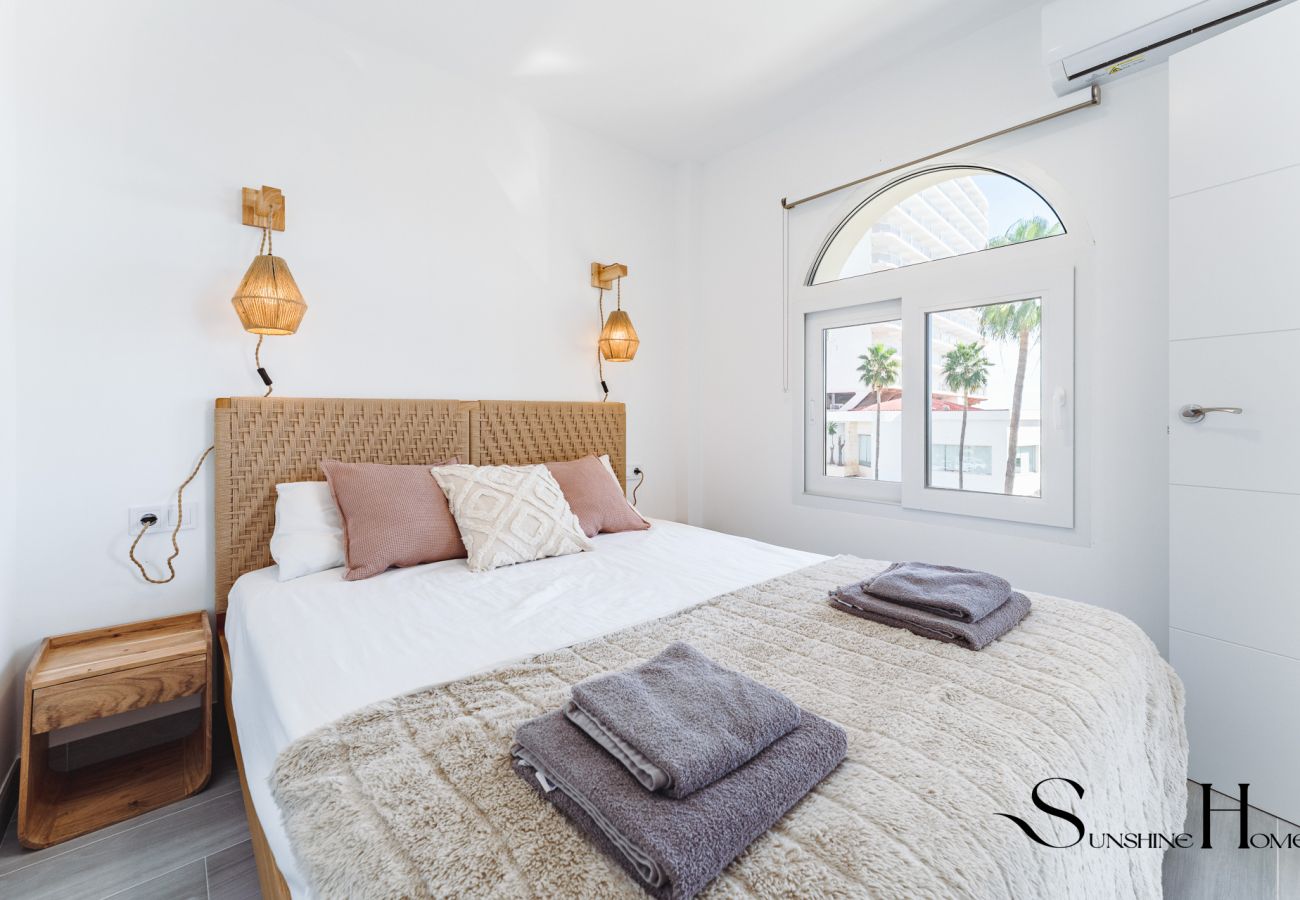 Apartamento en Torremolinos - Felicidad frente a la playa de Álamos - Retiro con vistas al mar REF049