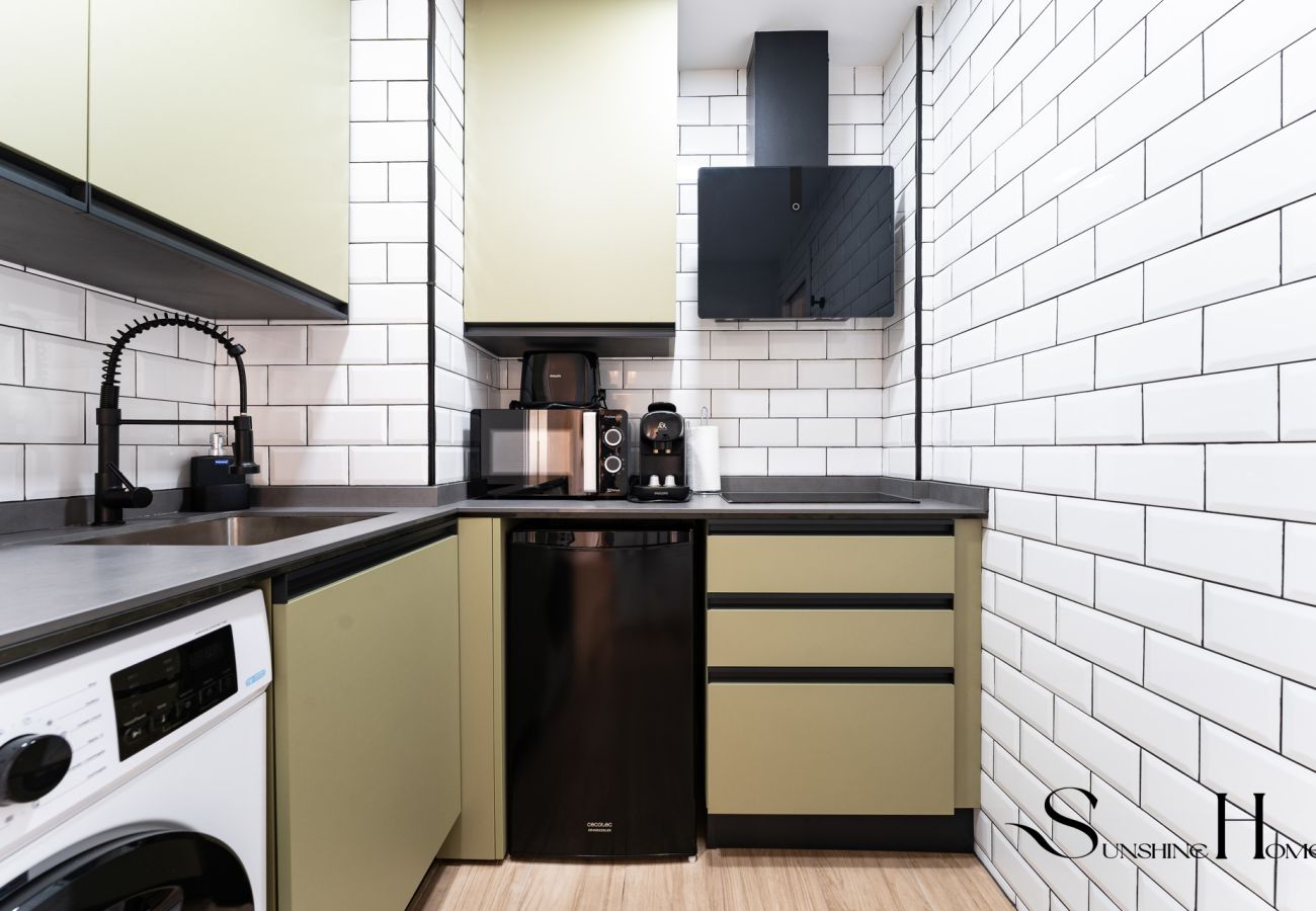 Apartamento en Torremolinos - Apartamento frente al mar con balcón y piscina REF065