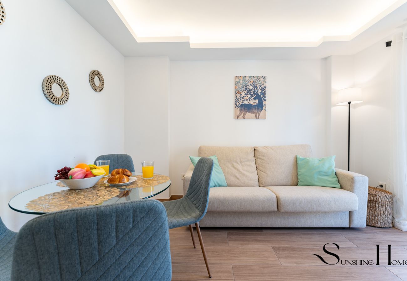 Apartamento en Torremolinos - Apartamento frente al mar con balcón y piscina REF065