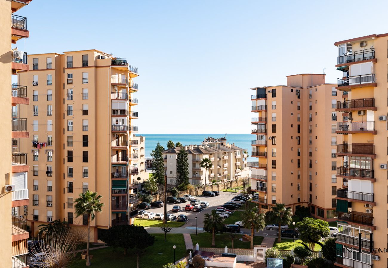 Apartamento en Torremolinos - Apartamento frente al mar con balcón y piscina REF065