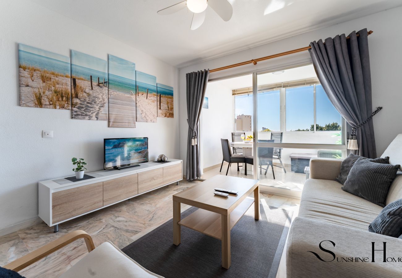 Apartamento en Benalmádena - Seaview Retreat Apartment with Pool