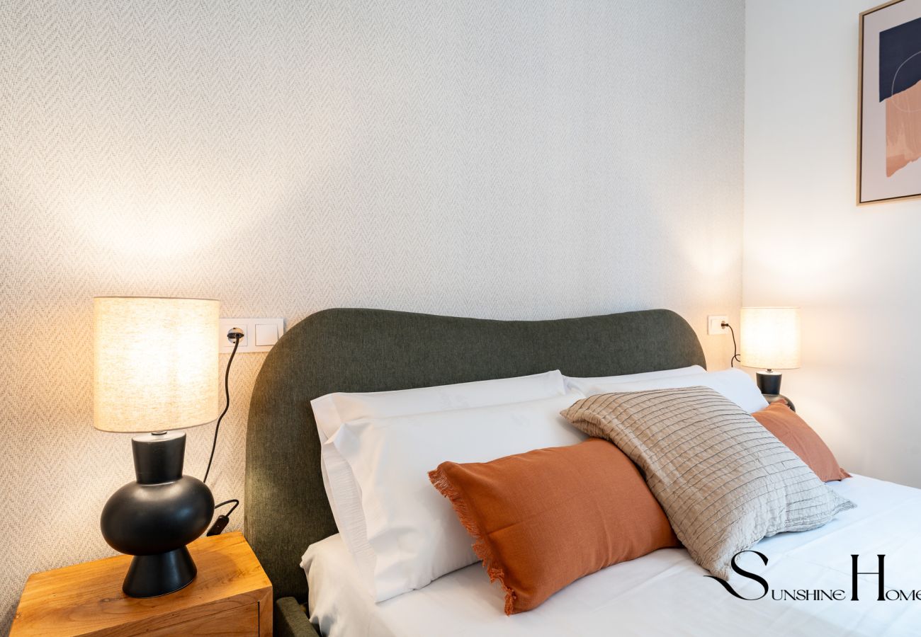 Apartamento en Málaga - Apartamento moderno de 2 dormitorios en el Centro Histórico de Málaga – Todo a pie REF068