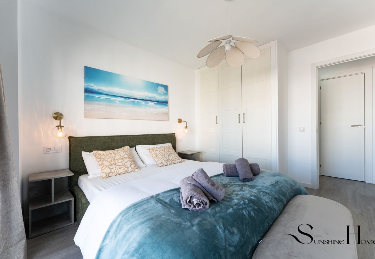 Apartamento en Benalmádena - Exclusivo 3D Cerca de Playa y Puerto Marina REF069