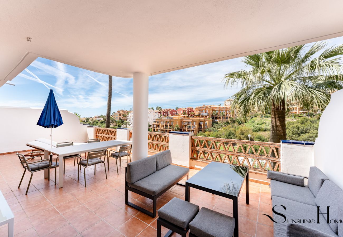 Apartamento en La Cala de Mijas - Riviera Paraíso | Terraza, Piscinas y Vistas REF902