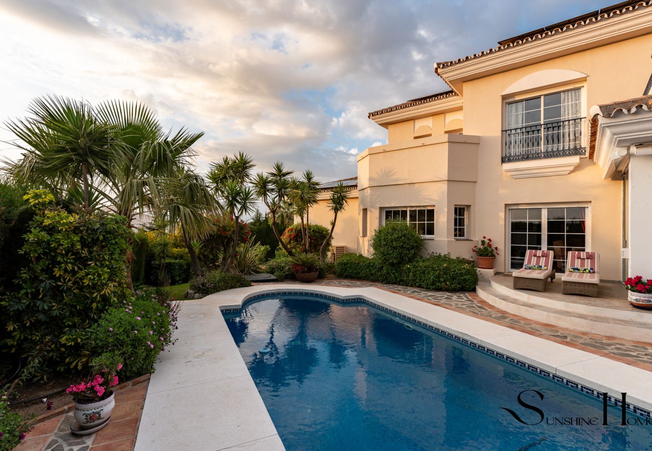 Villa en Alhaurín el Grande - Luxury 3BR Villa by Alhaurín Golf w/ Heated Pool REF011