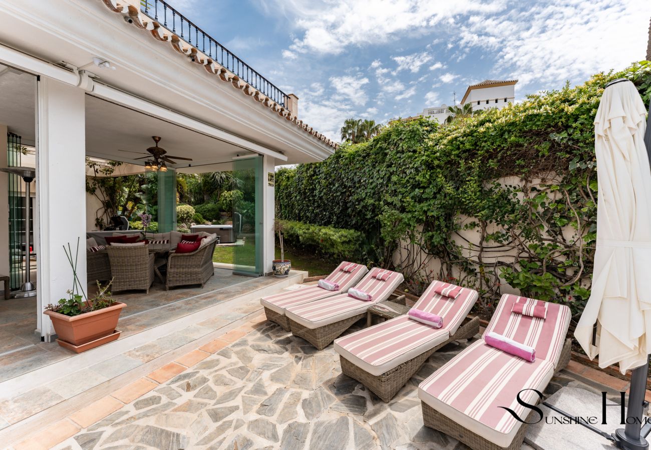 Villa en Alhaurín el Grande - Luxury 3BR Villa by Alhaurín Golf w/ Heated Pool REF011