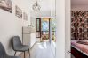 Apartamento en Benalmádena - Beachfront Studio with Sea Views & Pools