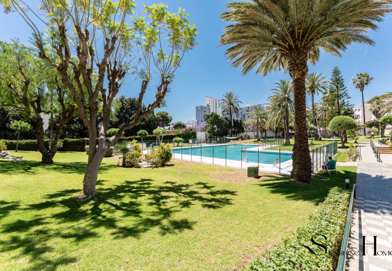 Apartamento en Benalmádena - Sea View Gem Near Benalmádena Beach REF075